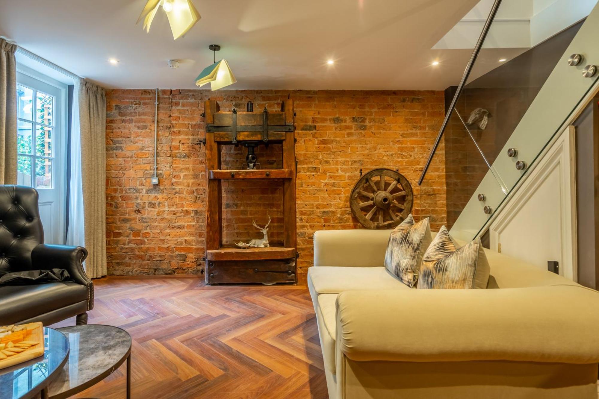 Apartment 34 Coney Street *